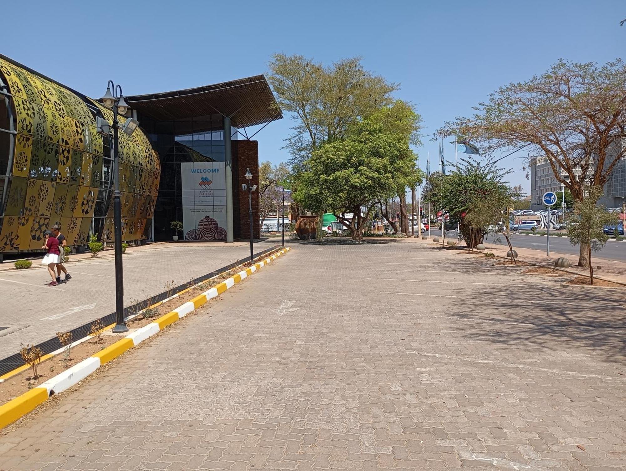 Brackendene Lodge Gaborone Exterior foto